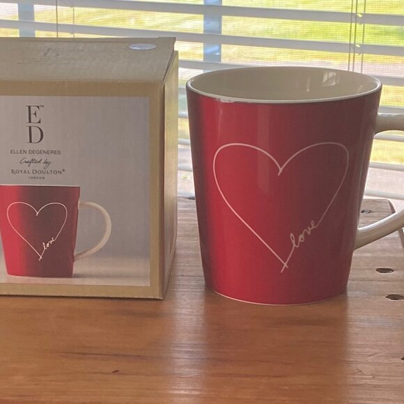 Ellen Degeneres Mug LOVE Crafted by Royal Doulton LONDON Porcelain New in Box - Picture 5 of 10